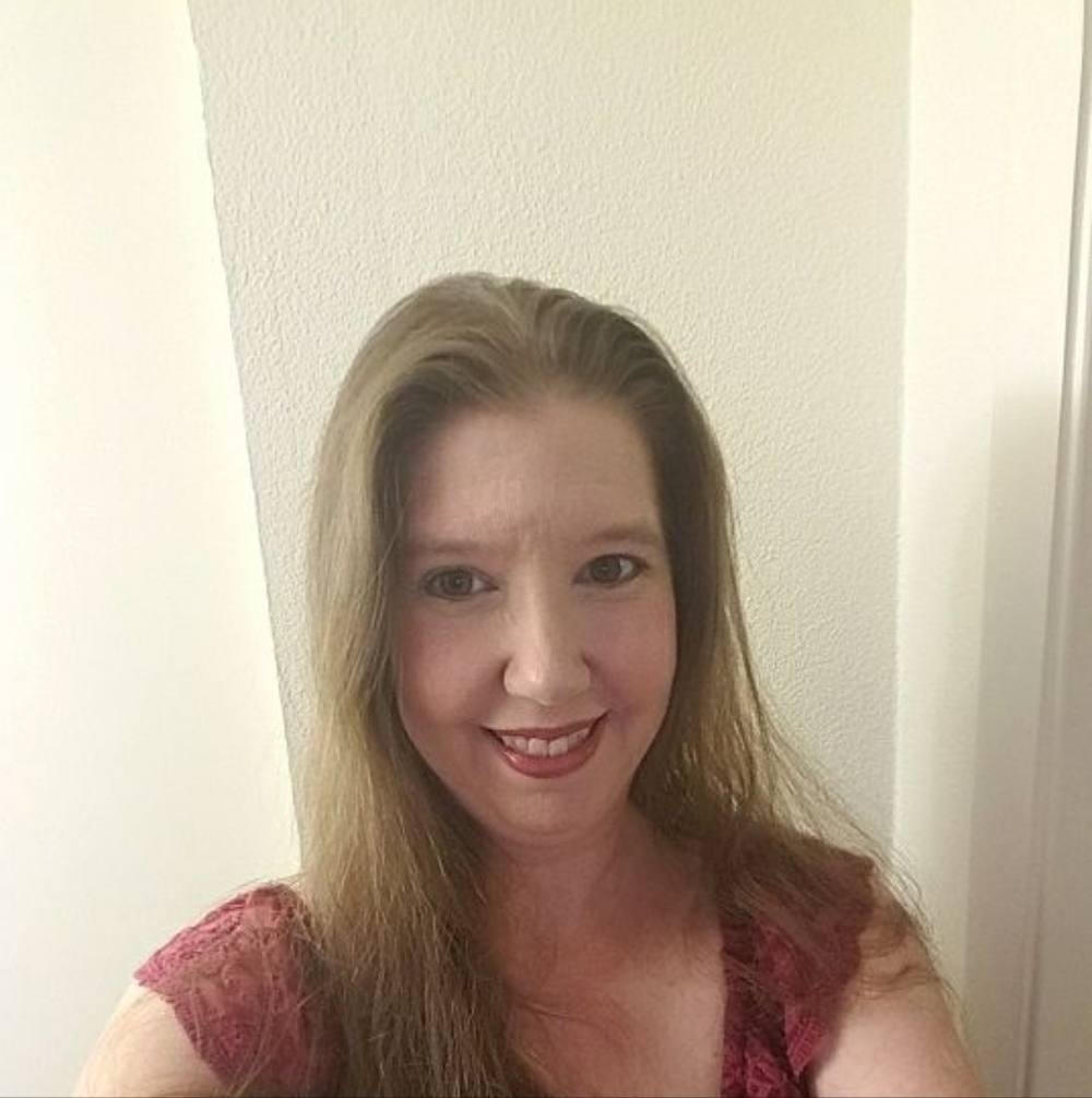 Meet your Posher, Vicki